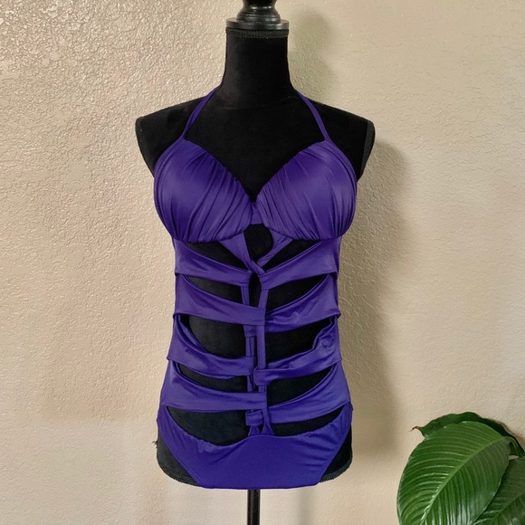 VENUS Other - Venus strappy swimsuit size 10